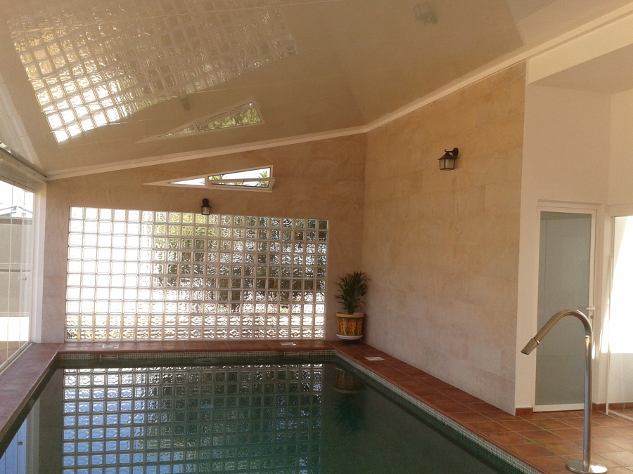 PISCINA CLIMATIZADA 