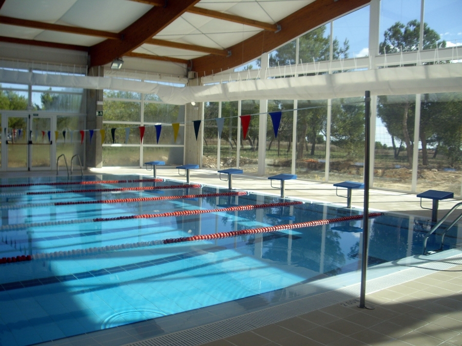 Piscina cubierta en Bullas.