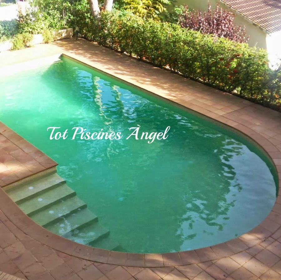 PISCINA DE DISÑO
