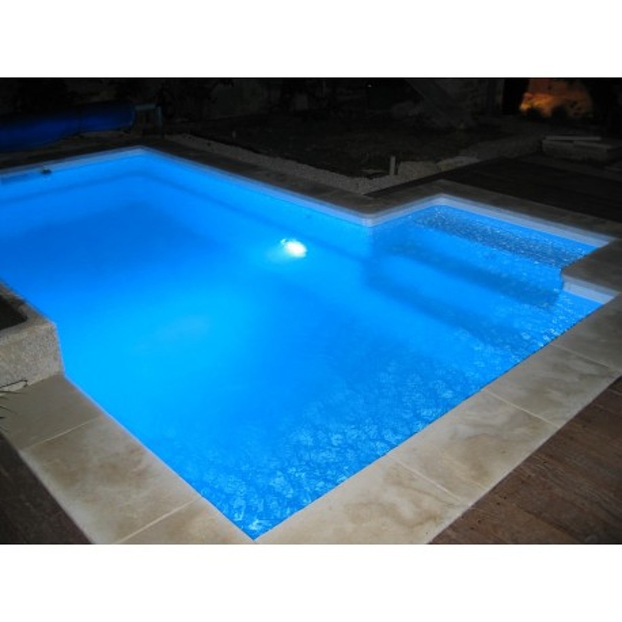 piscina nocturna