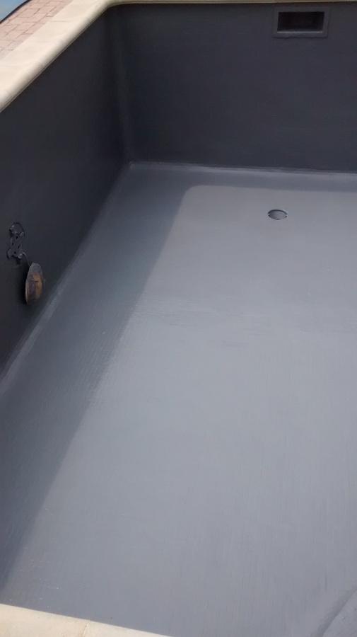 PISCINA DE POLYUREA