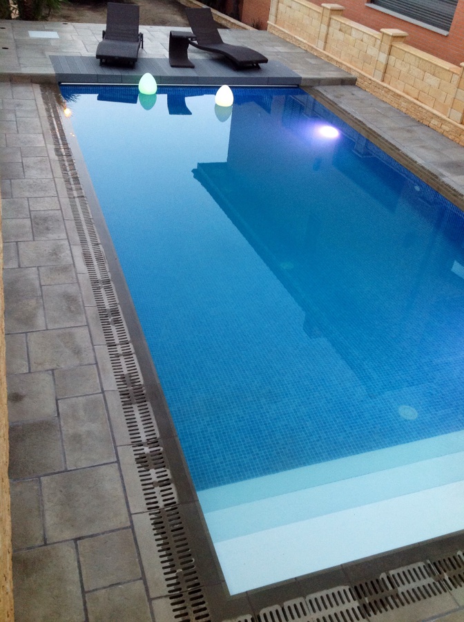 Piscina MÚNICH 
