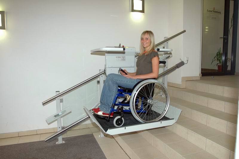 Plataforma salvaescaleras recta
