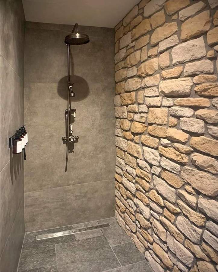 REFORMA CUARTO DE BAÑO. ALICATADOS COMPLETO. A GUSTO DE LOS CLIENTES.