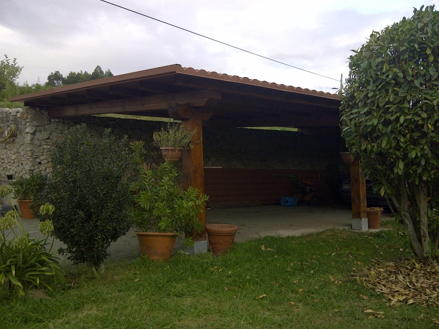 PORCHE MADERA