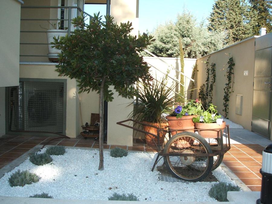 Jardín Minimalista