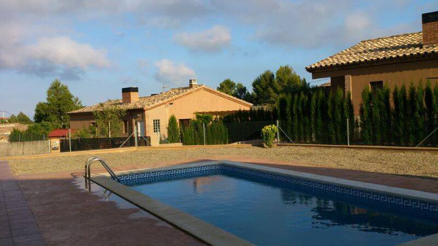 PRECIOSA PISCINA TERMINADA 