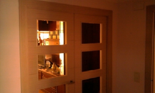 Puerta cristalera