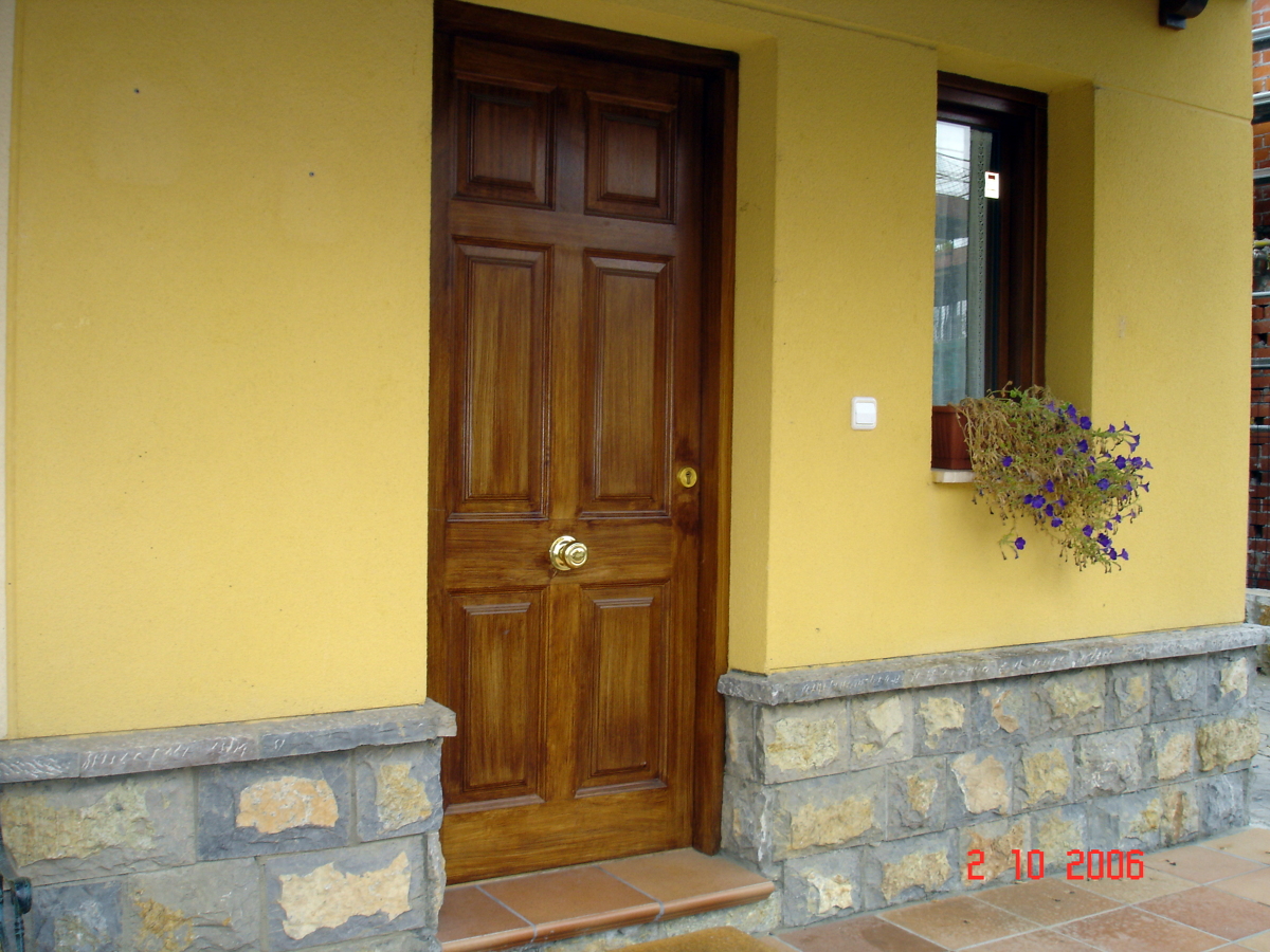 Puerta entrada
