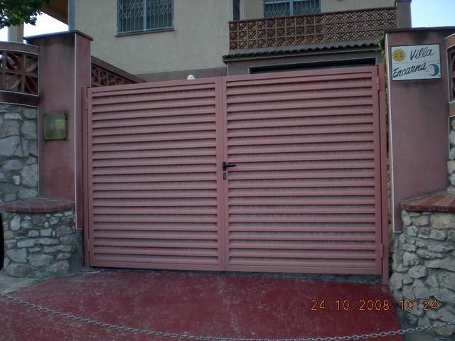Puerta lamas lacada