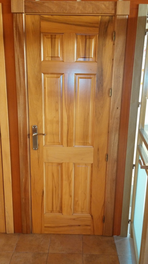 Puerta Pino.