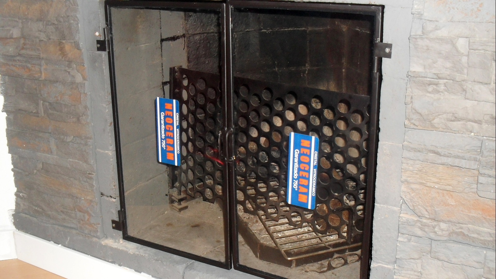 Puertas chimenea