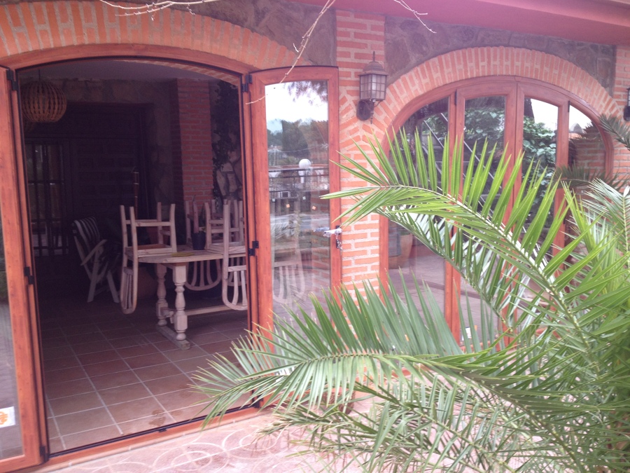 PUERTAS CON CURVAS