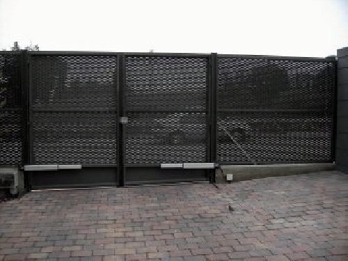 Foto: Garaje con Sistema Parking Aismar. de Poliuretanos Aismar Sa