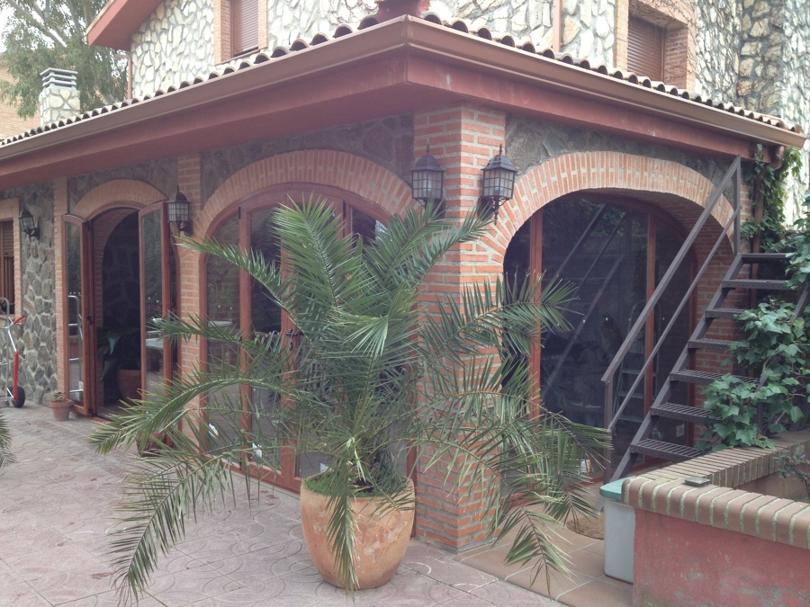 PUERTAS EN ARCO
