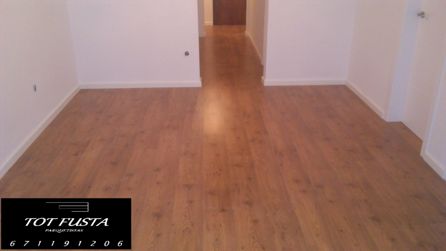 PUERTAS Y PARQUET 