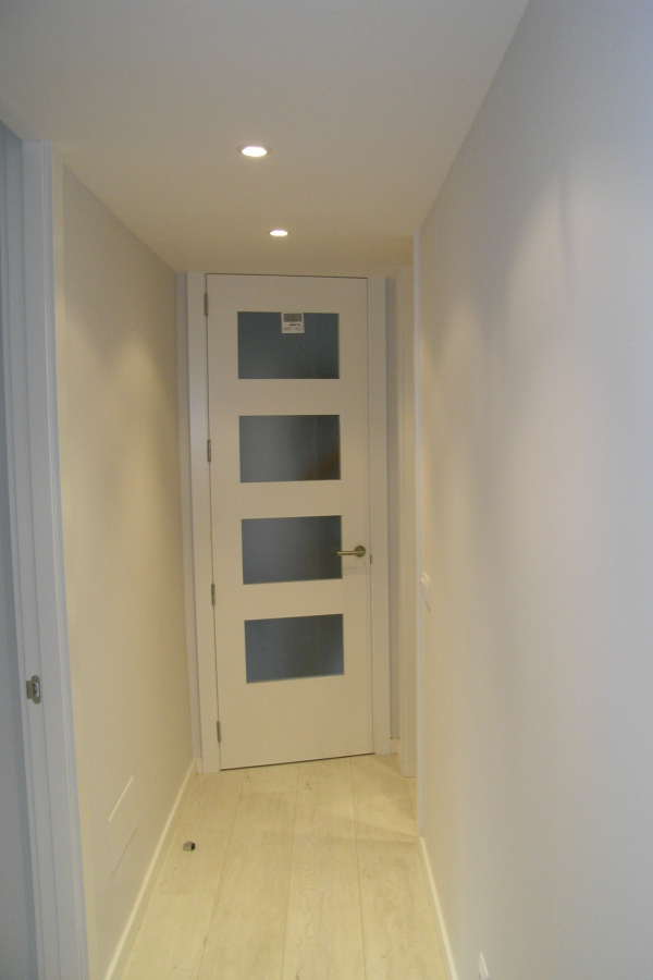 puerta de paso 4V