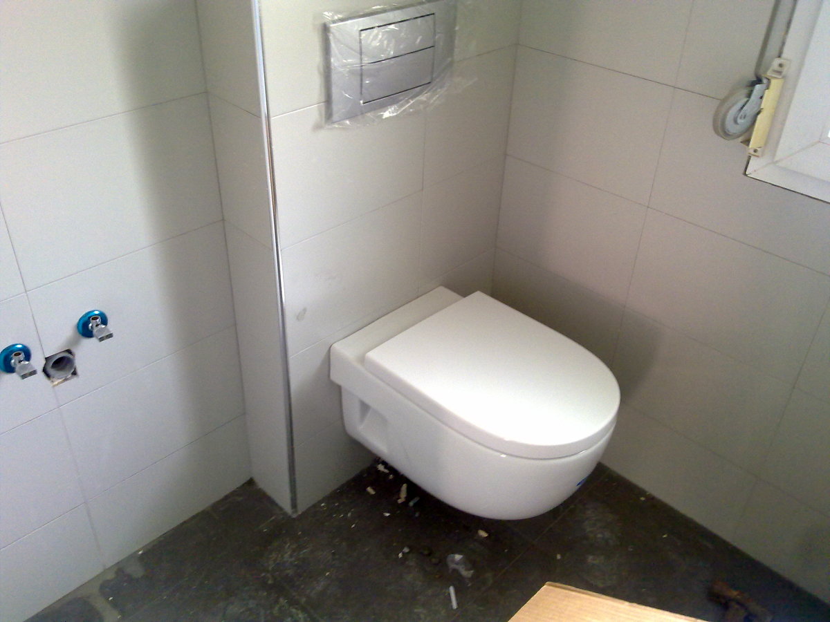 REFORMA DE BAÑO SUSPUNDIDO