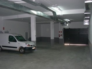Reforma parquing
