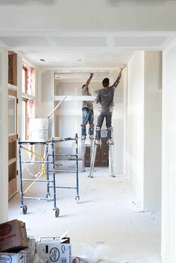 Reparación de paredes y pintura interior en Sevilla