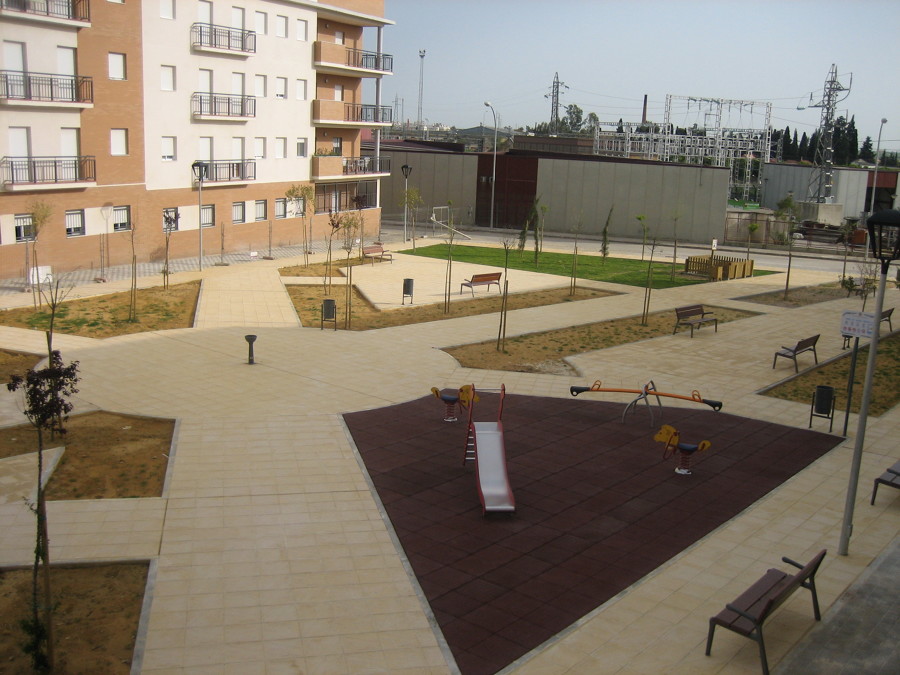 72 VIVIENDAS PLURIFAMILIARES EN UTRERA