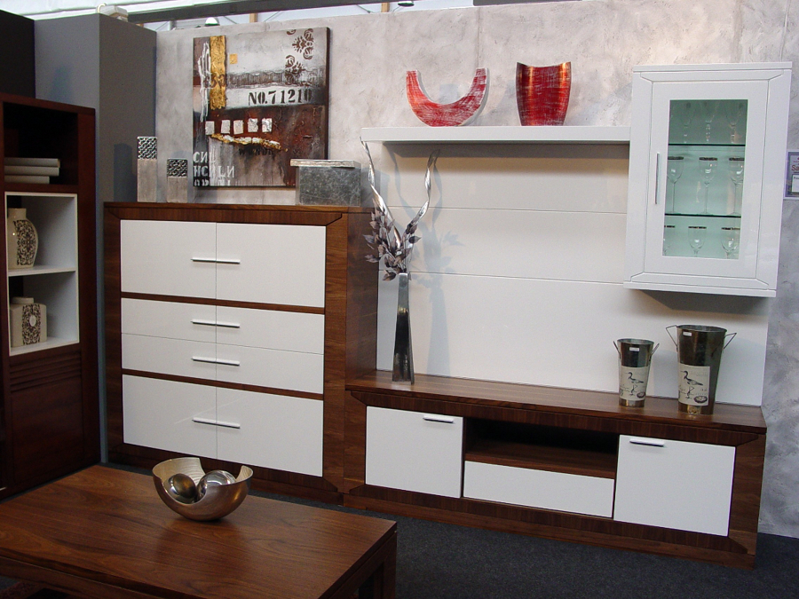 Foto: salón nogal de muebles macizos sacristan #229641 habitissimo Salones modernos nogal