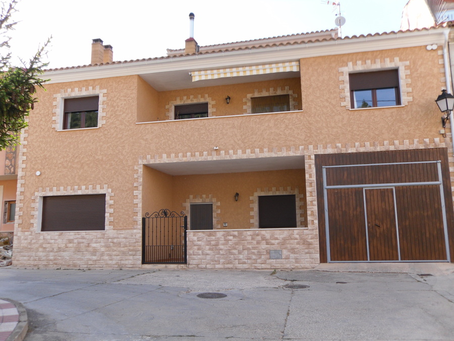 CHALET 2