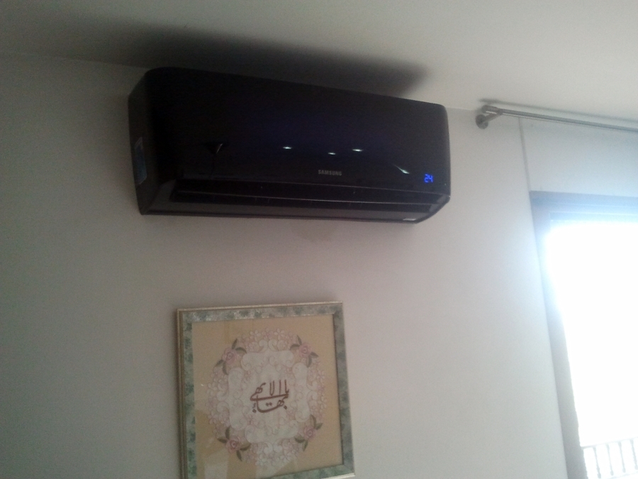 Samsung I-AR18M