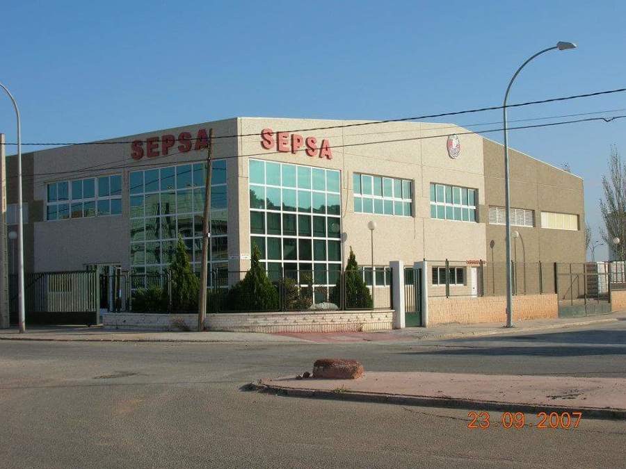 NAVE Y OFICINAS