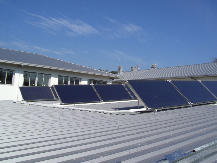 Solar térmica para agua caliente en instituto