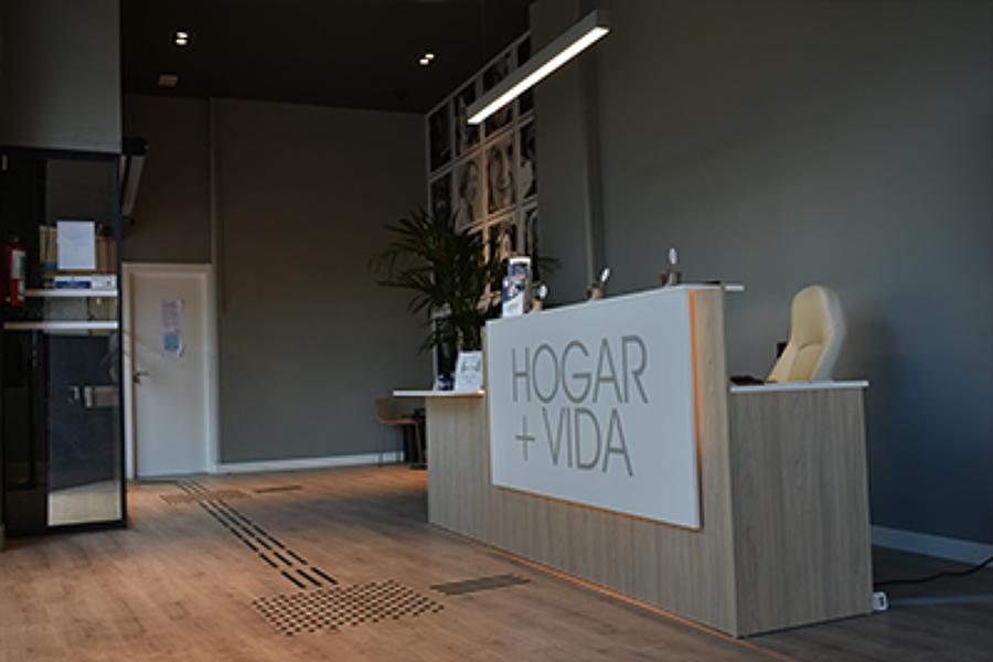Hall-Mostrador de Espacio Hogar+ Vida