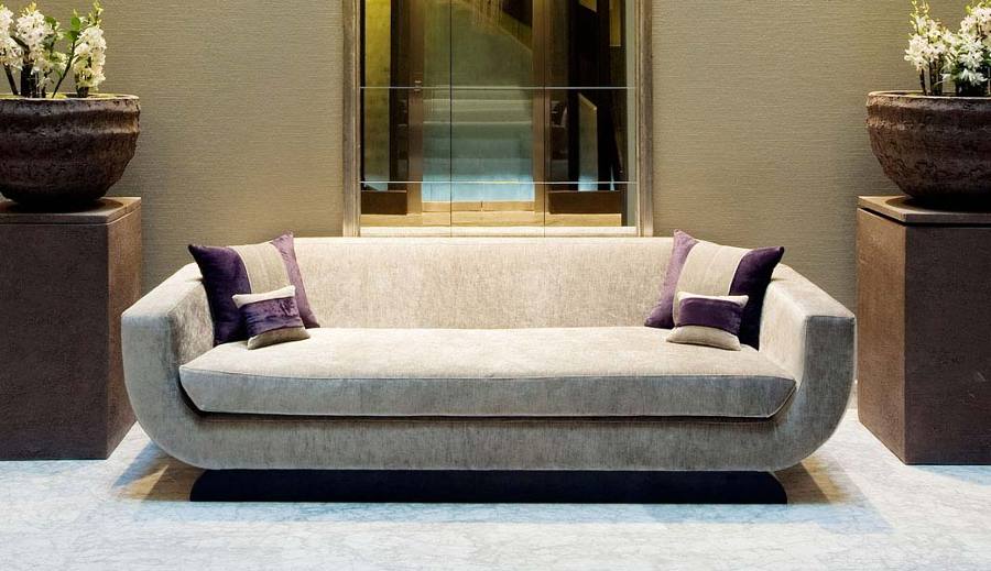 Tapizado de Sofa en Lobby Hotel