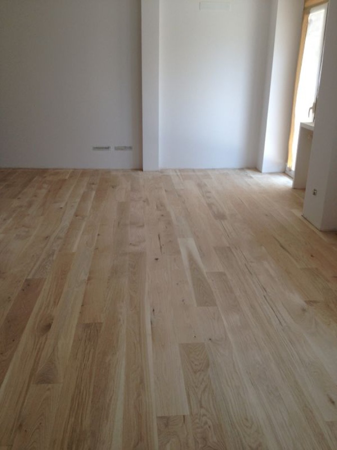 tarima maciza de roble pegada 