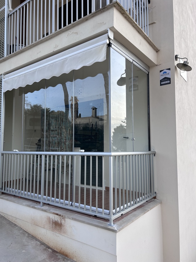 Cortina de cristal para cierre de terraza exterior