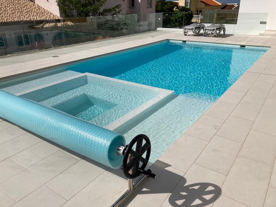 MANTENIMIENTO DE PISCINA