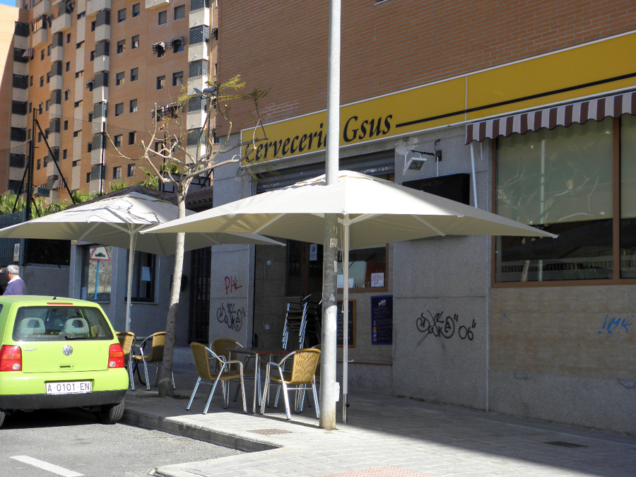 Terraza - Cerveceria Gsus (Alicante)