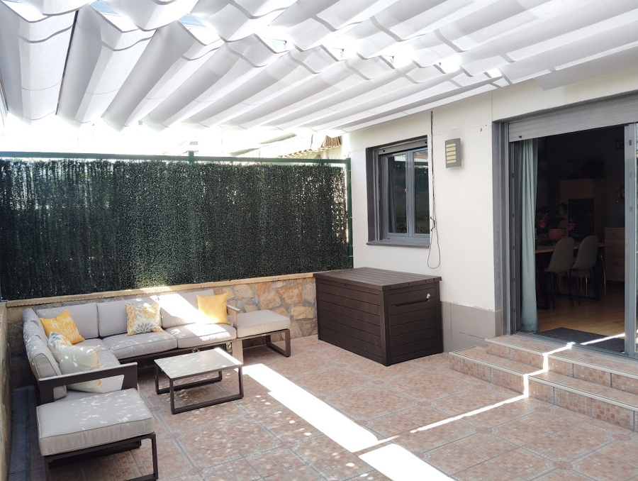 Pérgola blanca