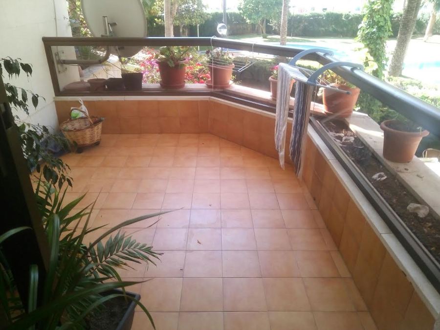 Reforma terraza en Paseo Maritimo.