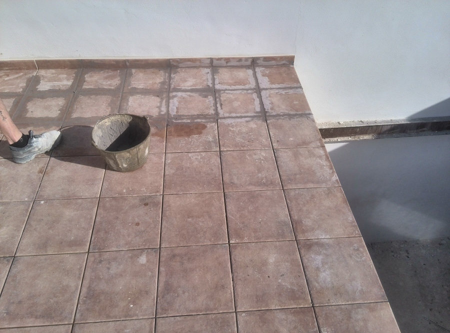 TERRAZAS Y PATIOS