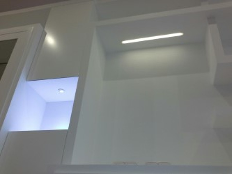 ILUMINACIÓN LIBRERÍA PLADUR