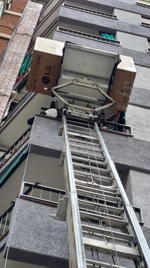 Elevadora de Muebles