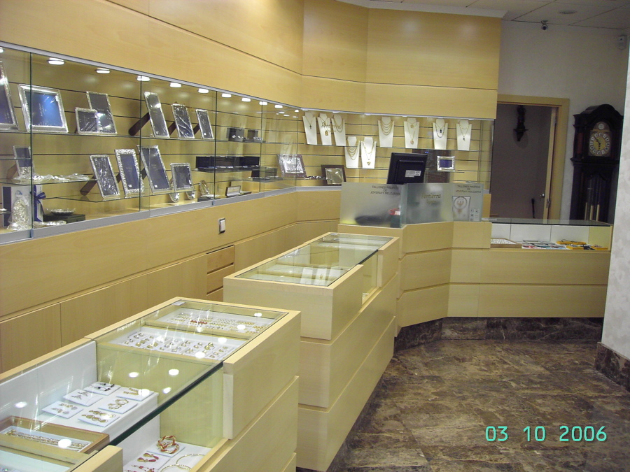 Interior Joyeria Relojeria en Madrid Capital