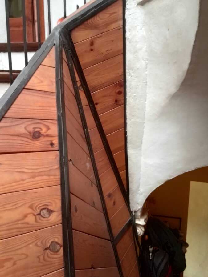 Cubrehueco de escalera