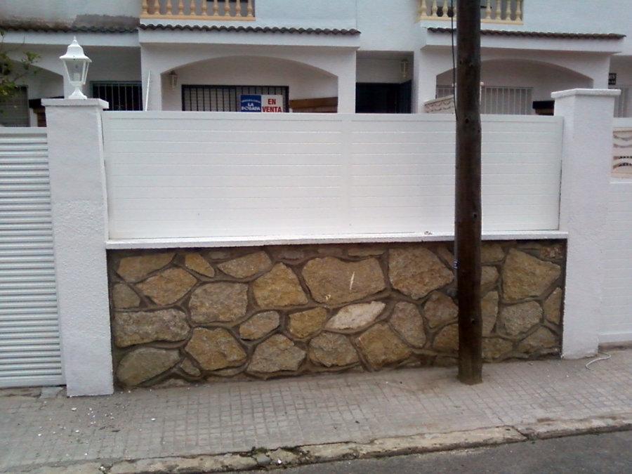VALLAS DE JARDIN