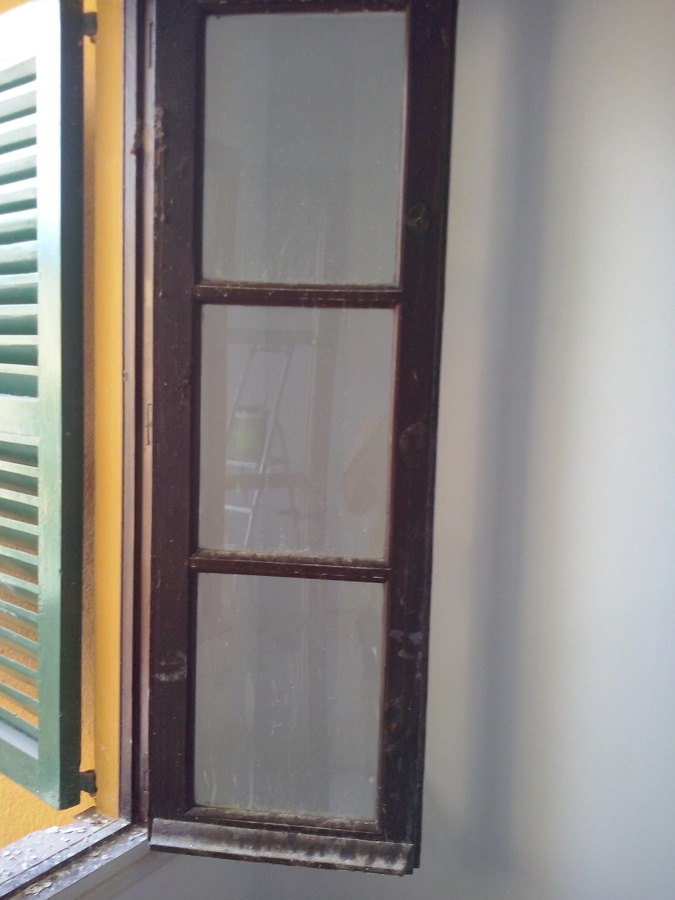 Ventana sin tratar