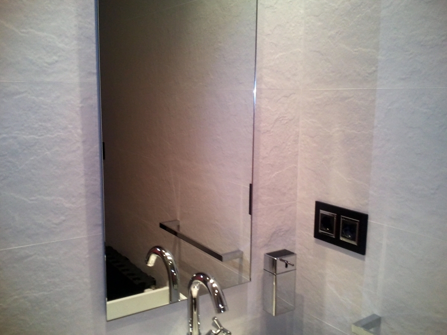 Foto: Un Detalle de un Pequeño Baño de Albion985 #1271703 - Habitissimo