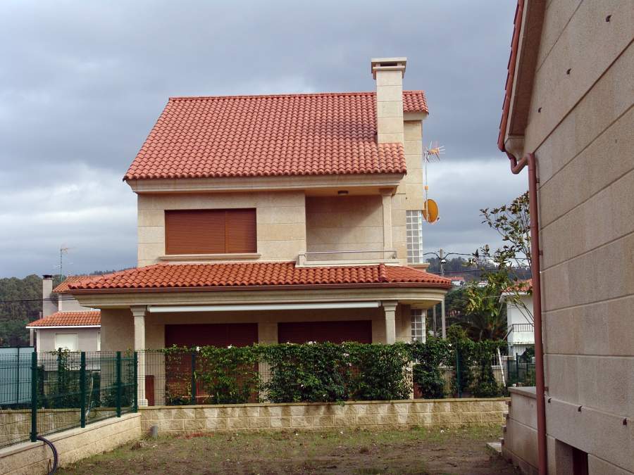 VIVIENDA EN FONTOIRA