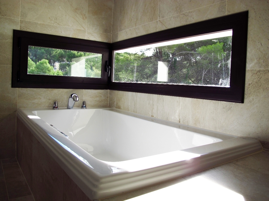 Vivienda Unifamiliar. Bañera