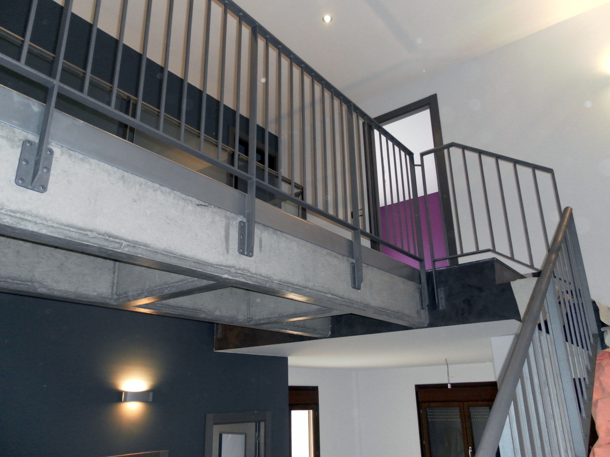 VIVIENDA UNIFAMILIAR EN URREA DE GAEN