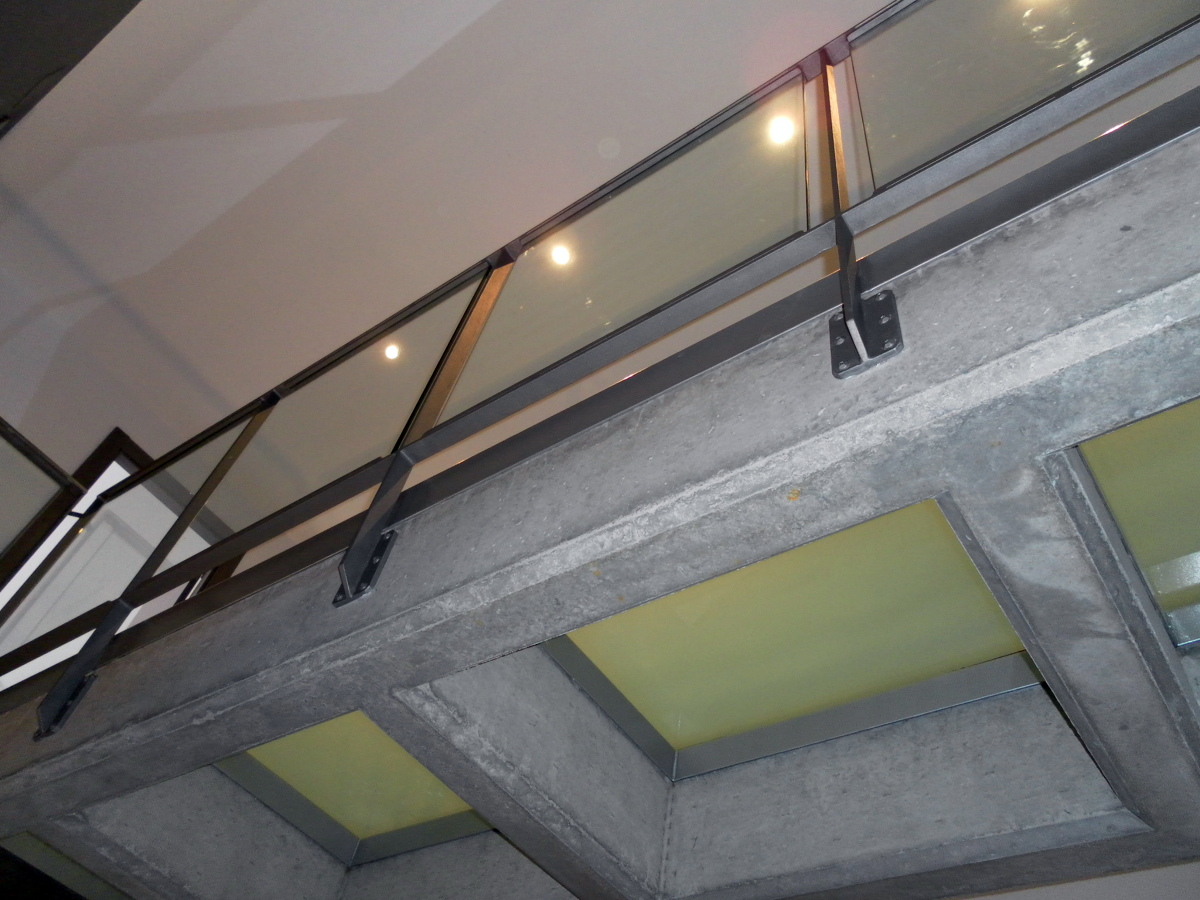 VIVIENDA UNIFAMILIAR EN URREA DE GAEN